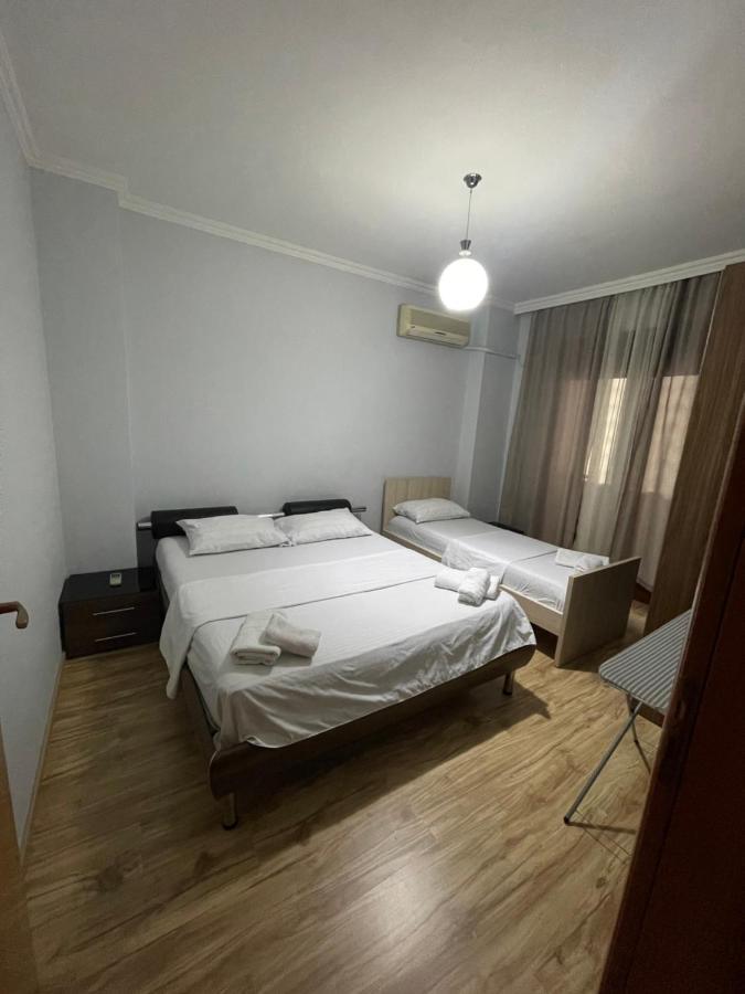 Arli's House Between The Centre And New Pazar